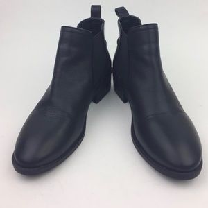 STEVE MADDEN Dicey Chelsea Boot sz 7.5